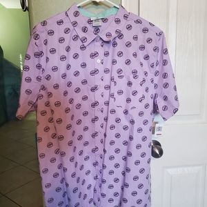 Purple Grape Soda 🍇 pin collard shirt.